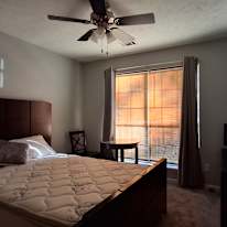 Igy's room