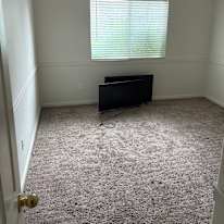 Ndea's room