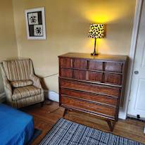 Lisa E Anderson's room