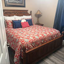 LENNY's room