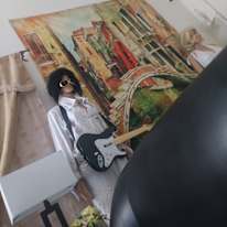 mark's room