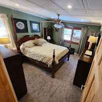 wdrinshed's room
