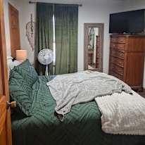 Theisa's room