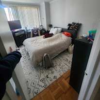 Elise Thompson's room