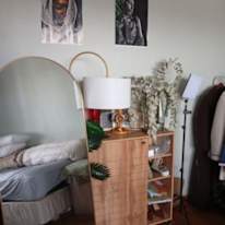 Dede's room