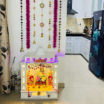 Geet's room