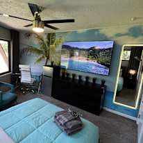 Julian Guerrero's room