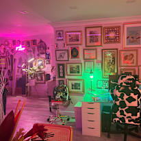 Ivett's room
