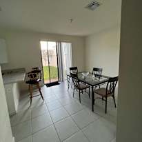 Luis's room