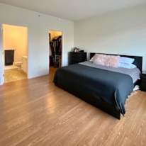 Yanike's room