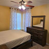 Duclos's room