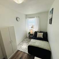 Alona's room