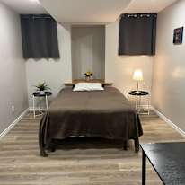 Vic's room