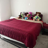 David Tolliver's room