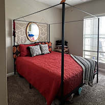Andi's room
