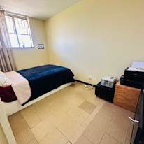 Shudu's room