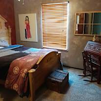 Steve's room