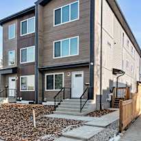 Emerald properties's room