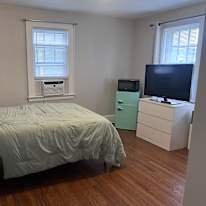 Sol's room