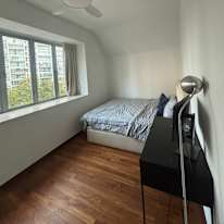 Zahra's room
