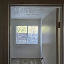Ken's room