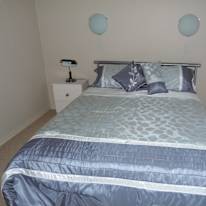 warren dowle's room