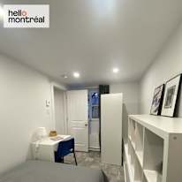 HelloMontreal's room