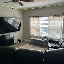 Ainsley L Blackmon's room