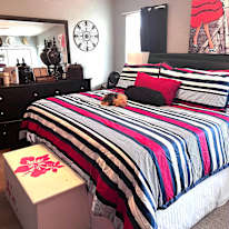 Stephanie's room