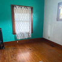 Donna's room