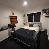 Kazz's room