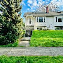 Lucas Nogueira's room