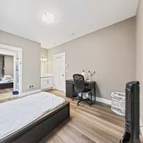 Remax Rentals's room
