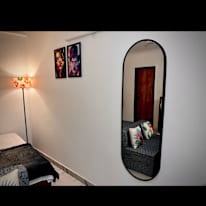 Hide Lover's room