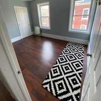 COURTNEY's room