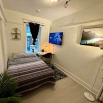 Alona's room