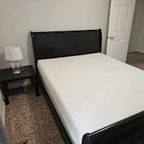 Mo's room