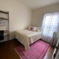 Izzy's room