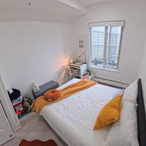 Van House's room