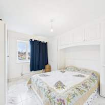 Onnie's room