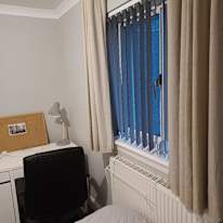 Clydebank Commuter Town to Glasgow's room