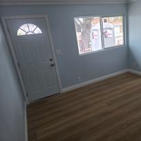 Le's room
