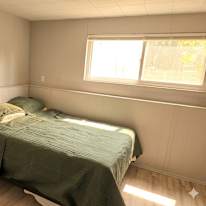 Annalyse's room