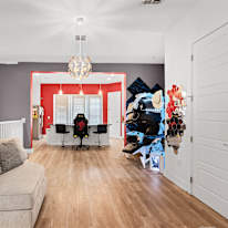 MITCHELL ANDREW VELEZ's room