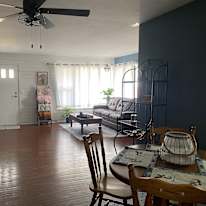 Jo's room