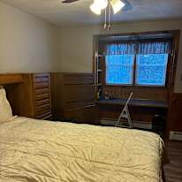 Thomas's room