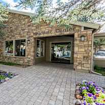 Woodlands Village Apartments's room