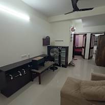 Oviya's room