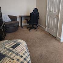 Carlos's room