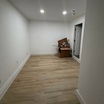 Yhaya's room